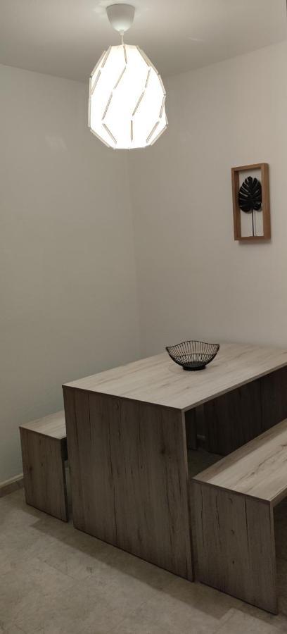 Schoene Und Optimal Gelegene Wohnung Og Weisskirchen Экстерьер фото